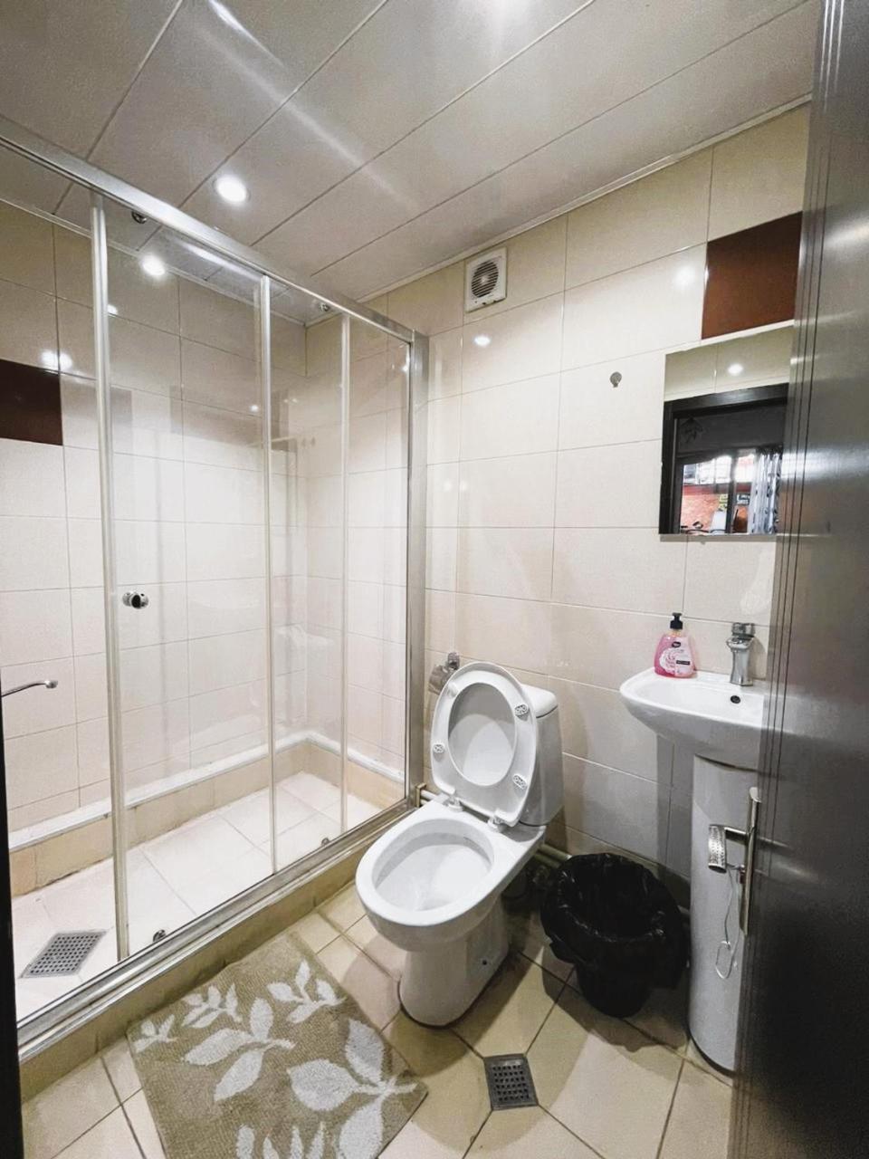 Georgian Guest House On Asatiani Tbilisi Exteriör bild