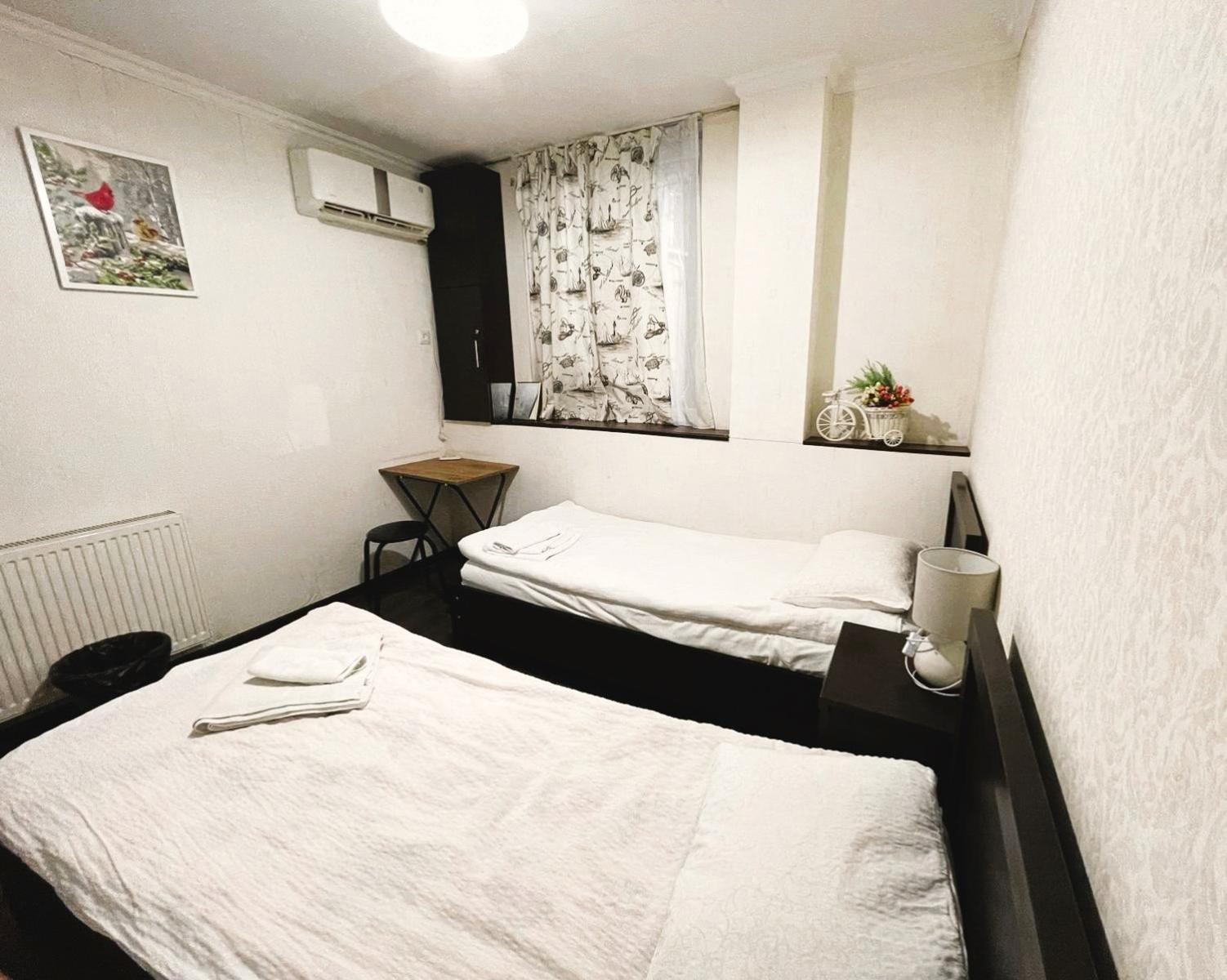 Georgian Guest House On Asatiani Tbilisi Exteriör bild
